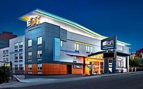 Aloft Calgary University